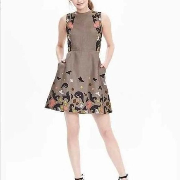 Banana Republic Heritage Collection Sz. 4 Linen Floral Embroidered Dress - Picture 1 of 8